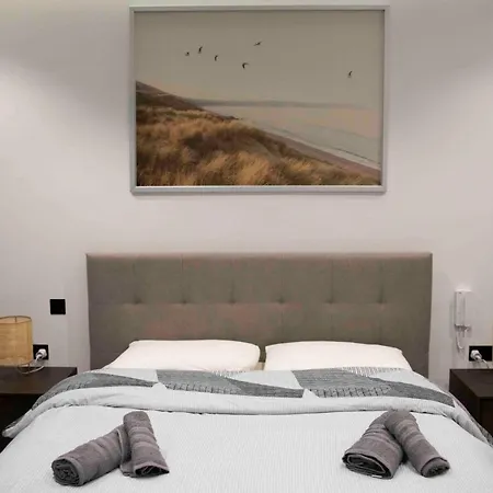 Bernese Oberland Apt 3 *